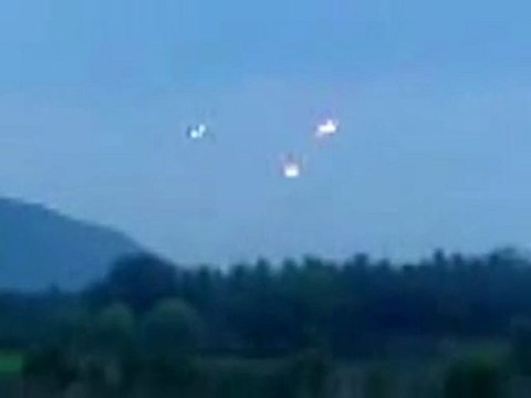 Amazing UFOs / Orbs recorded in south India January 2008