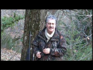 Le fusil semi-automatique Browning Maxus calibre 12 mpeg