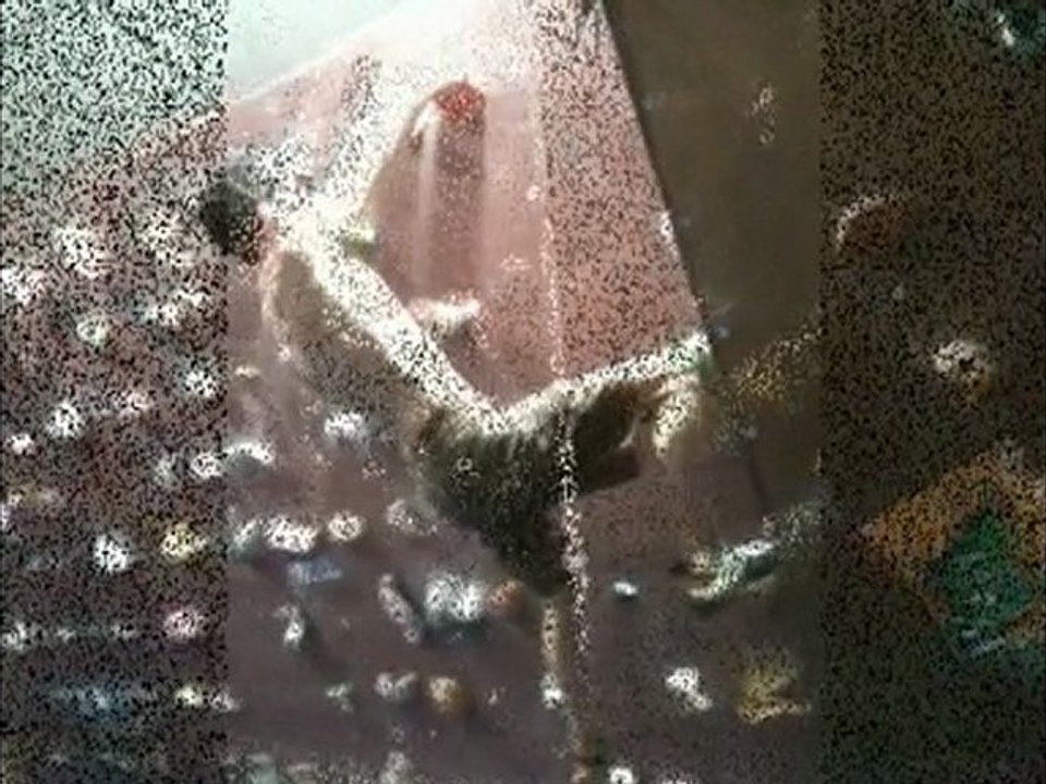 Voie de conti à la salle d'escalade gravité