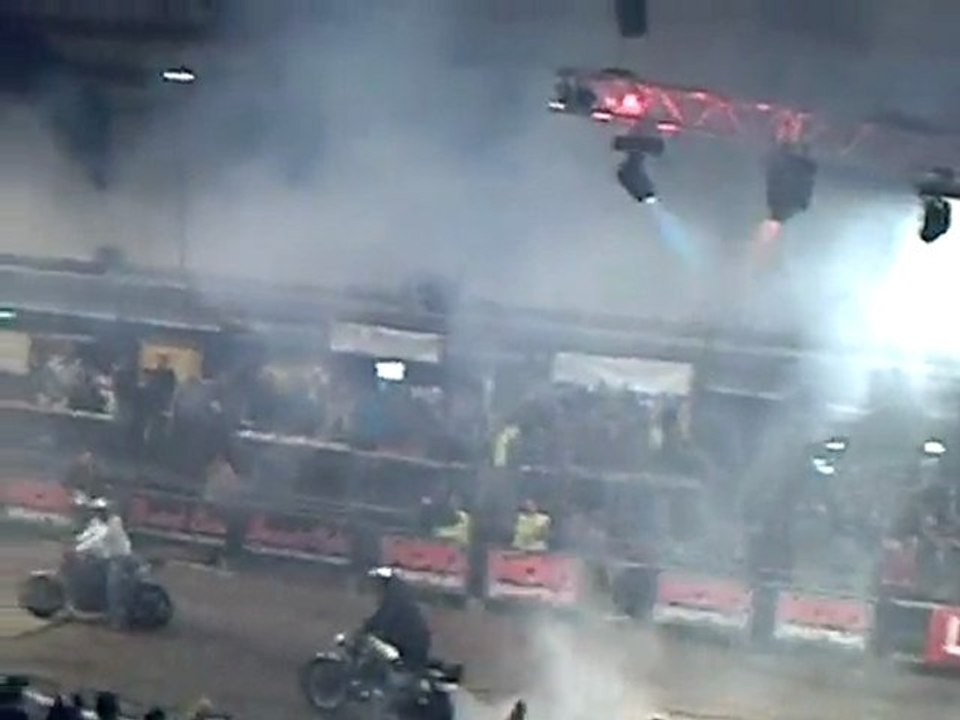 Burn Gislain et Fat Gregg Kurun Contest