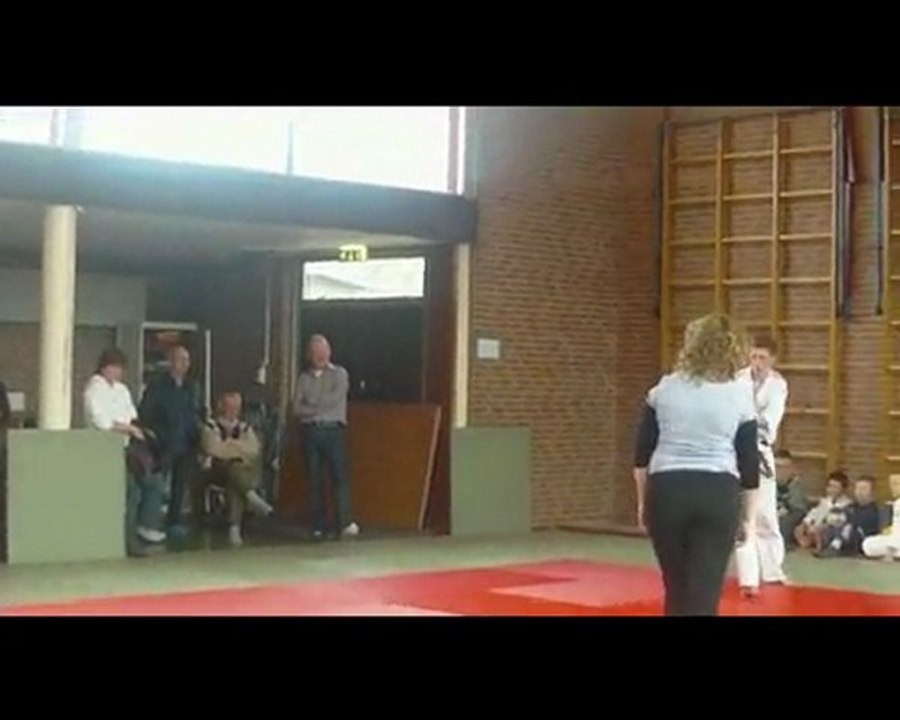 JUDOTOERNOOI_Janny_Tanja