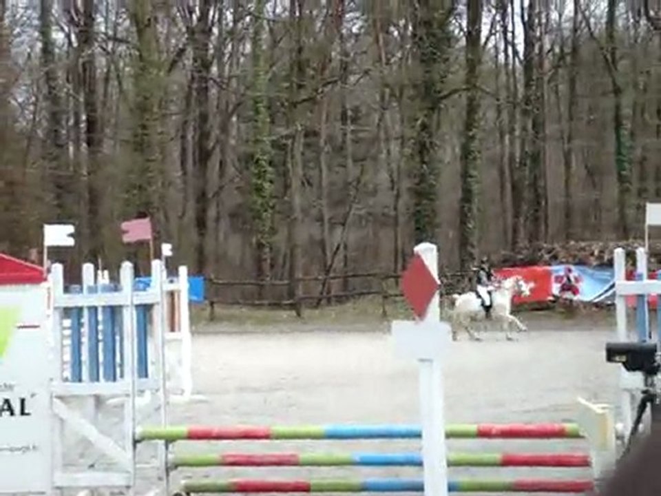 charline looping club 3 laval