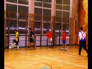 Mecz w piłkę nożną Internatu ZSEiT z Internatem Budowlanki