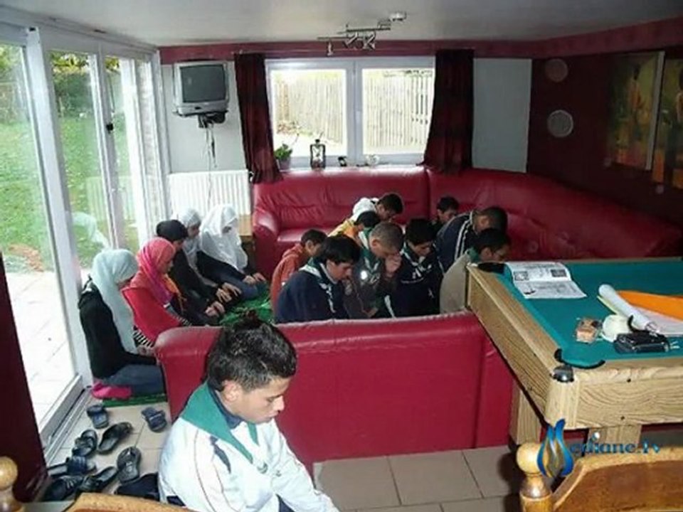 Les scouts musulmans présentent ( Le mariage de Laïla )