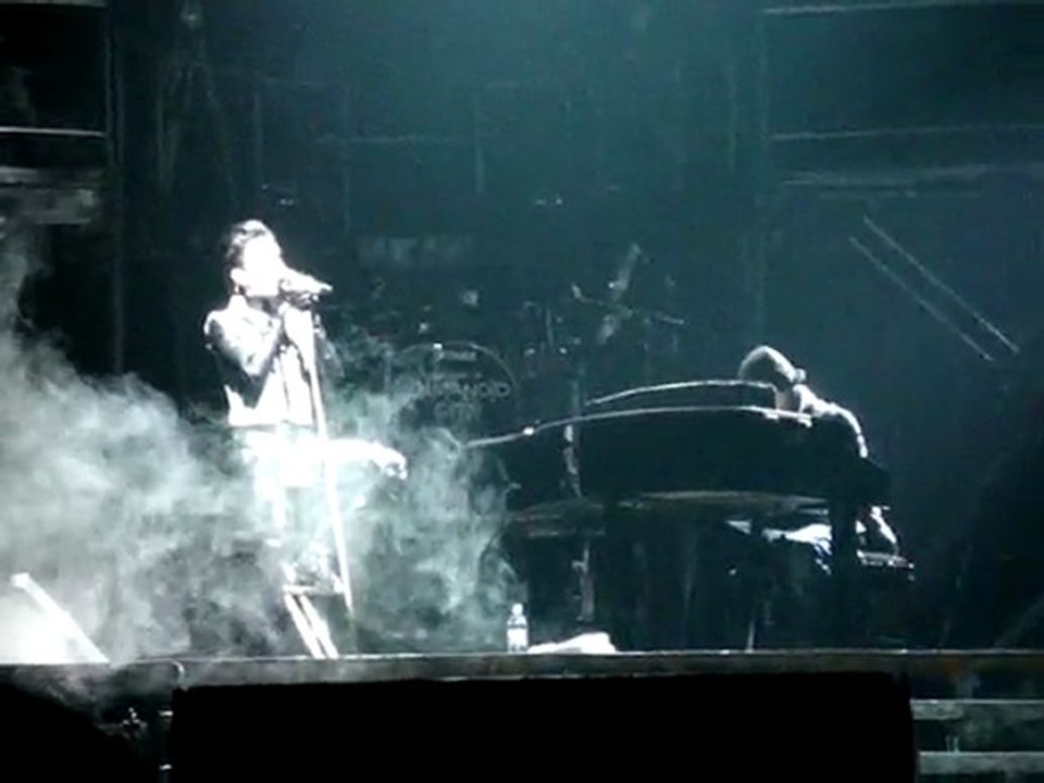 Tokio hotel - Zoom (20-03-2010 Nantes)