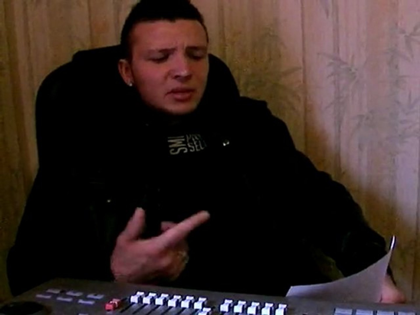 ⁣D.STAR ENVOIE 1 MESSAGE A MORSAY ET TOUS SES FANS ! RAIIIIII