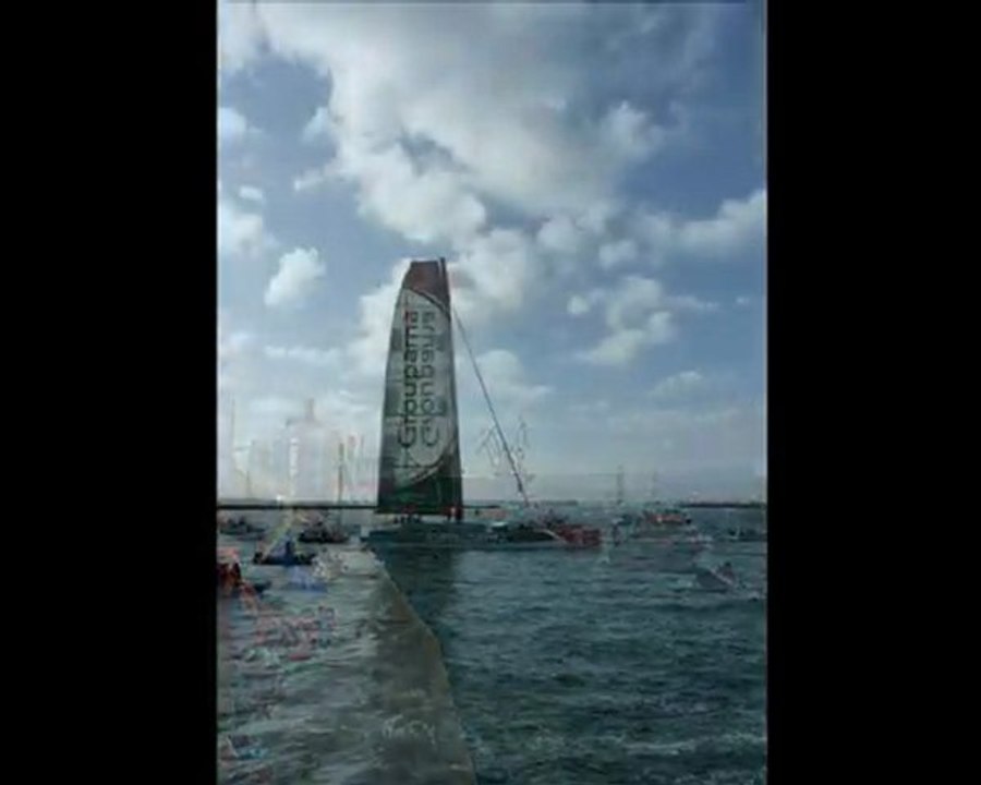 Cammas arrive à Brest