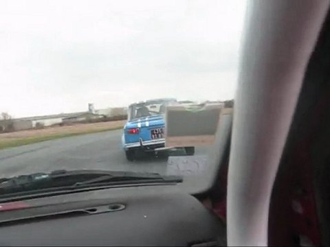 un tour du circuit de lurcy-levis en M3 E46 et CLIO 16S