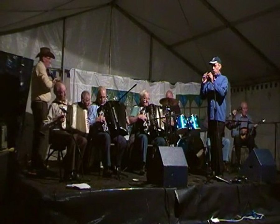 Dark Island - Grousebeaters - fUSe FM Tent