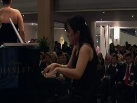 operatwins, sinem&didem balik, carmen