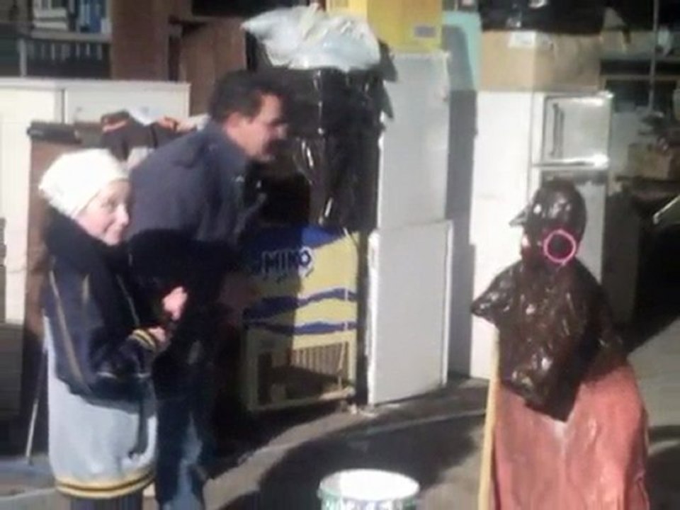 Préparation du char du carnaval d'Avensan