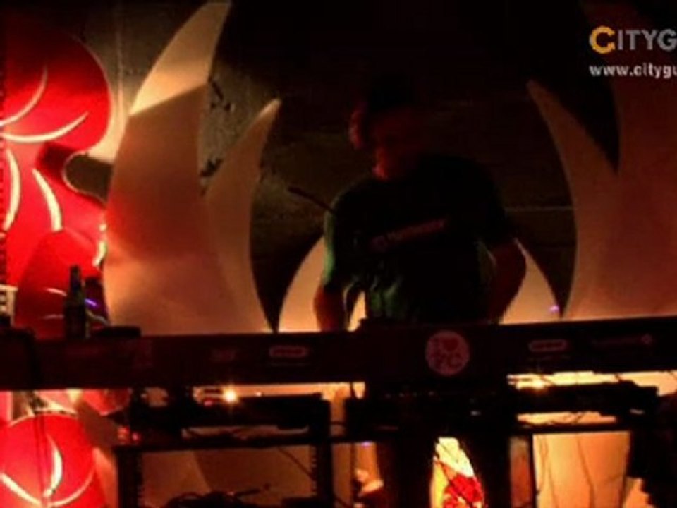 Hotel Shanghai, Essen