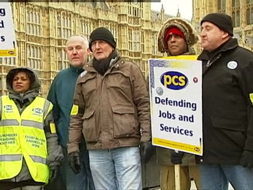Darling faces Budget day picket lines