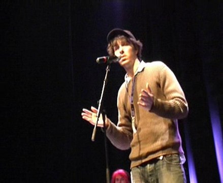 KEVIN 2 AU MANS CITE CHANSON SLAM