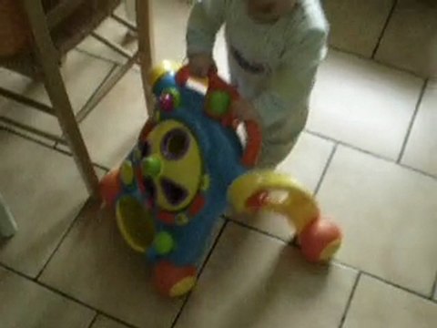 Lyzéa marche 23 03 10