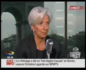 Lagarde : "Pas question d'abandonner la taxe carbone"