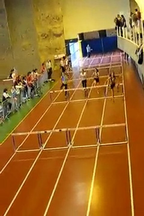 2010_salle_LARA-minimes_Manon_50mHaies