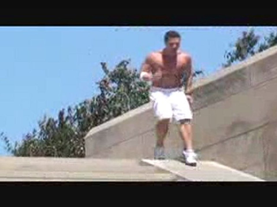 Micah LaCerte- Kansas City personal Trainer- Airchairs