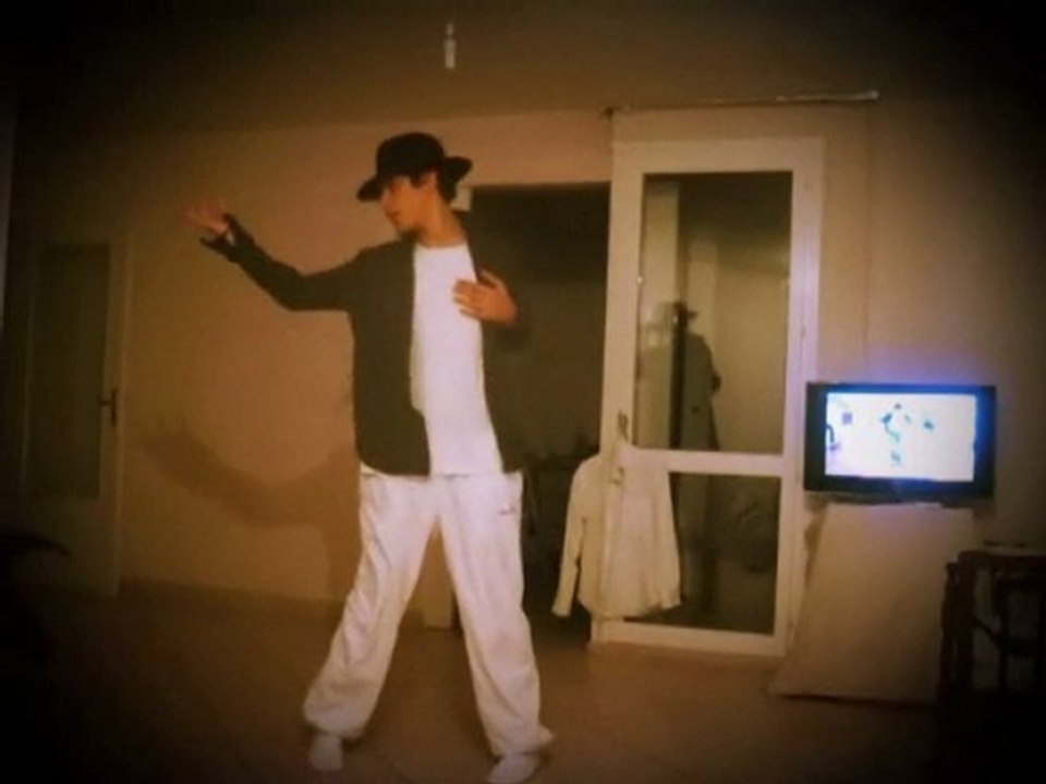 Smooth Criminal by Alexstardust