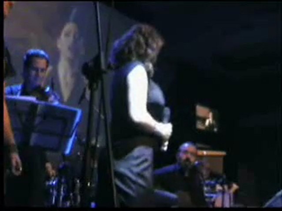 AŞKIN NUR YENGİ-KARA ÇİÇEĞİM(İstanbul-ghetto)