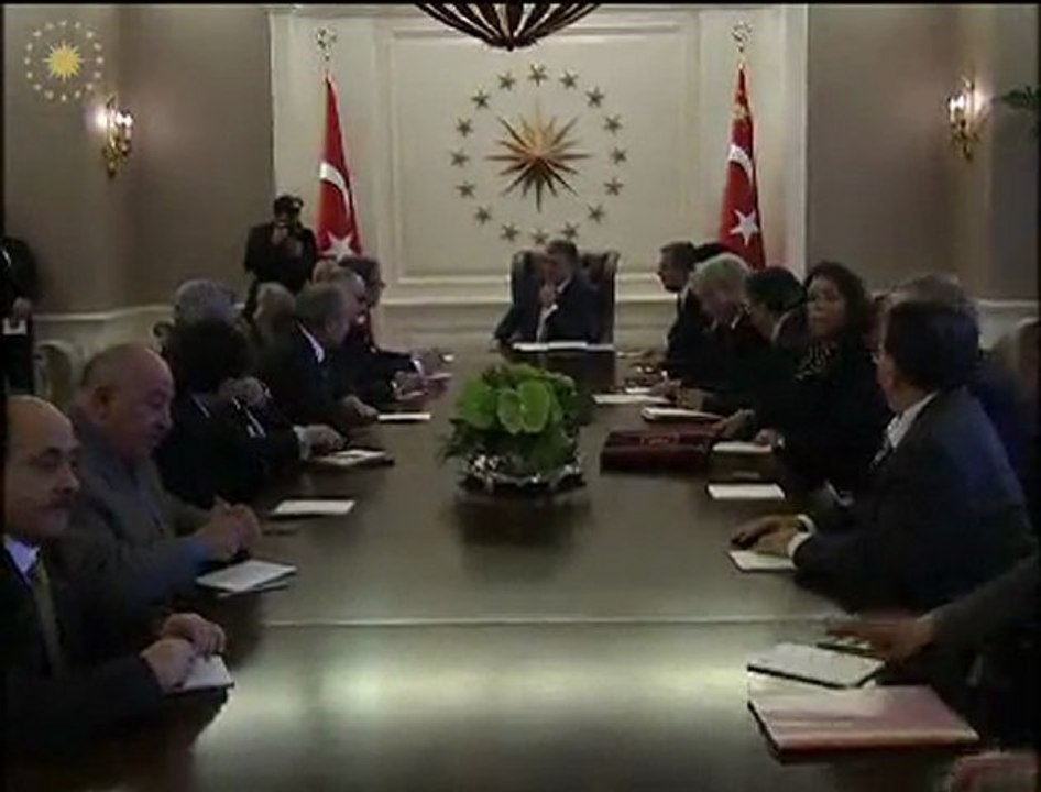 Lübnan Meclis Başkanını Kabul Etti