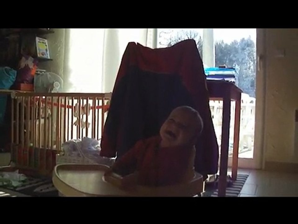 éléona morte de rire !!