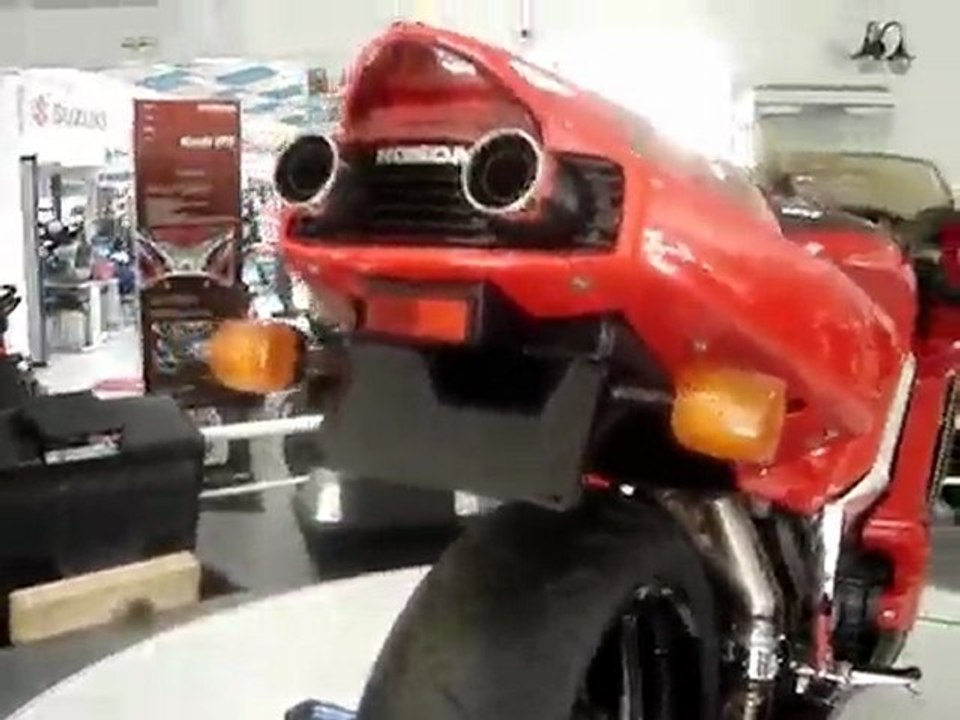 Honda NR750