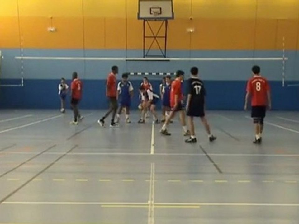 MATCH VOLLEY AV92-PAU MG 2008-2009