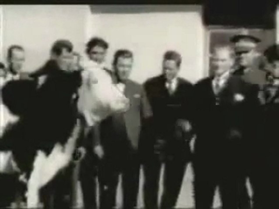 Ataturk Orman Cifliginde ATATURK