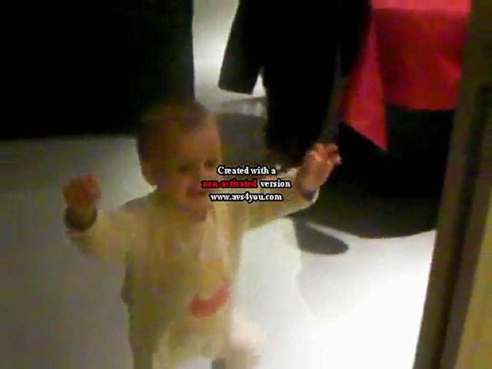 Mathys qui fais ses 1er pas