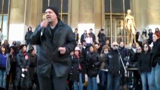 Michael Jackson cover by James Legendre in Trocadéro - 2010