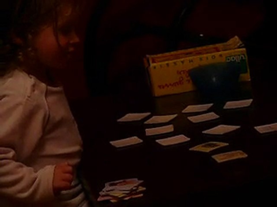 Mémos - Quand Pauline (2ans) bat son papa!