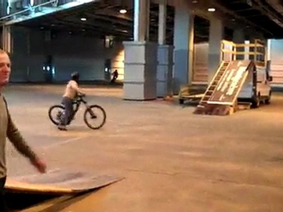 salon du tourisme avec les J5