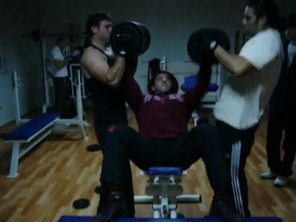 120 lbs incline dumbell press