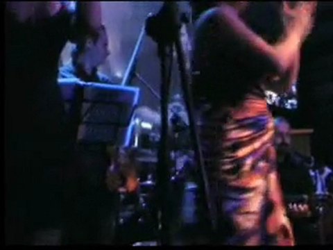 AŞKIN NUR YENGi-ZEHİR GİBİSİN(İstanbul-ghetto)