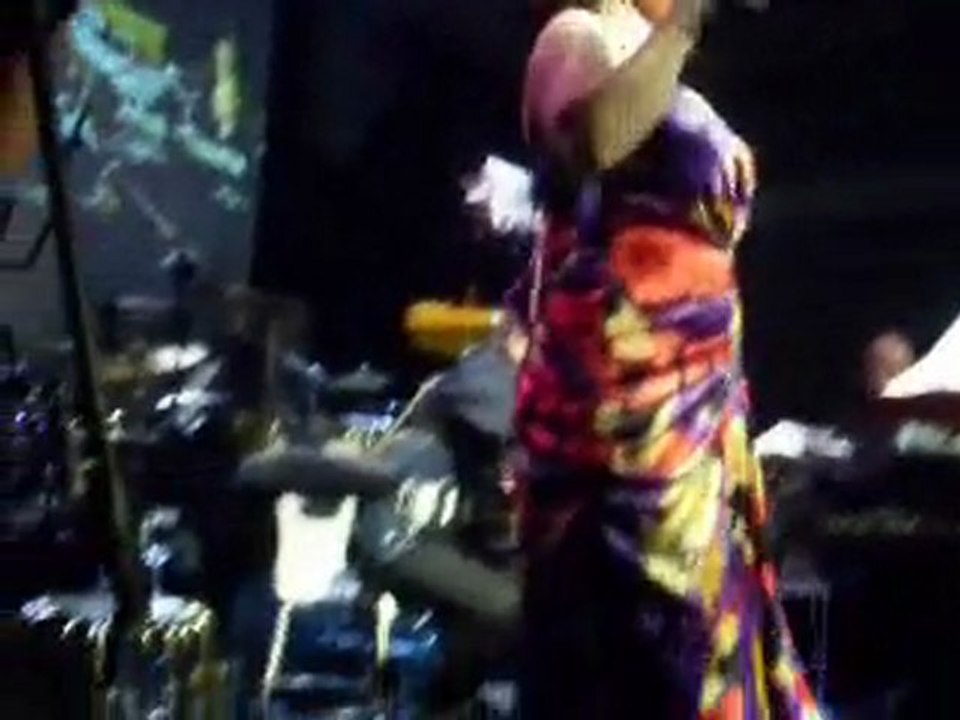 AŞKIN NUR YENGİ-HADİ GİT/SIRAMI BKLYRM(İstanbul-ghetto)bitiş