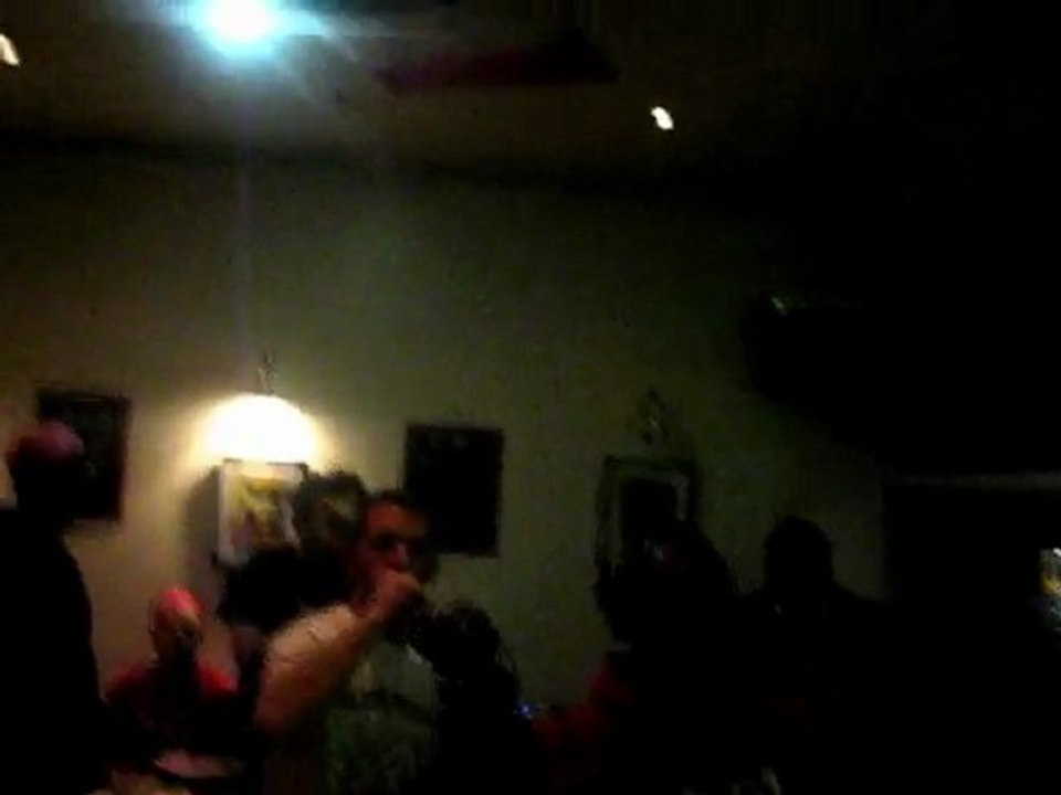 free roots  chante i sing    au cactus  le 14 mars 2010