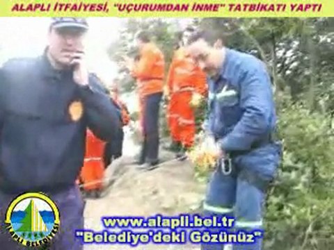 ALAPLI İTFAİYESİ'NDEN UÇURUMDAN İNME TATBİKATI-1