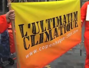 Opération "ballons noirs" pour le climat