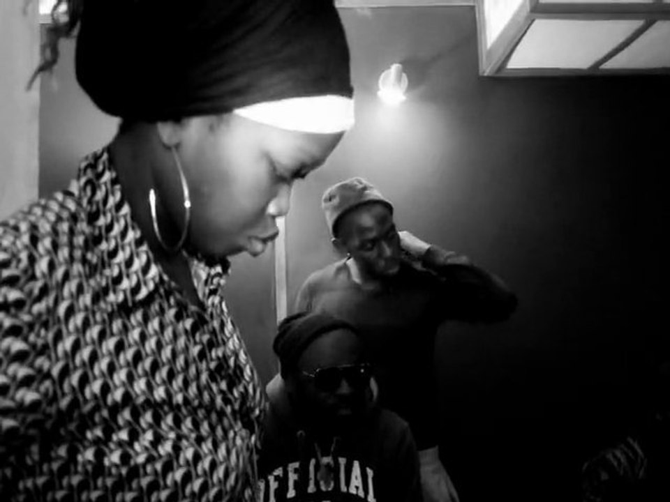 Vis Tes Rêves Myrene Feat Les Grumos!!!