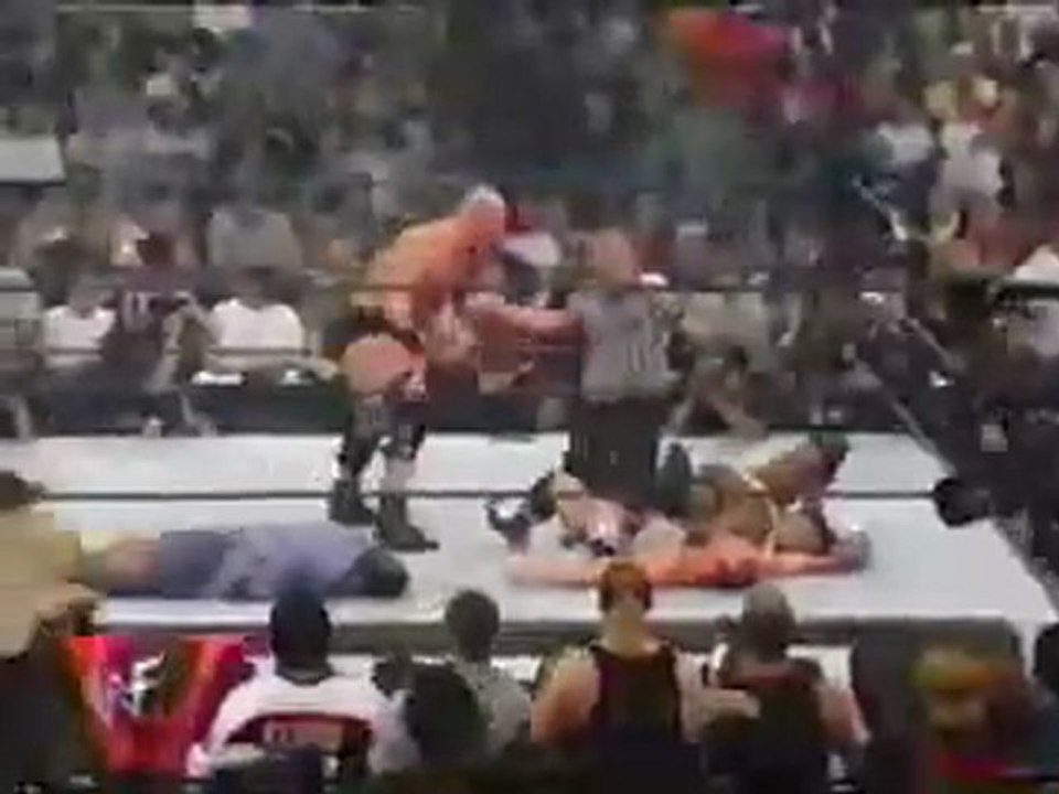 WWF Invasion (2001) - Stone Cold Turns Heel and joins the Alliance - 7/22/01