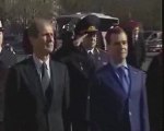 Hubert Falco et Dimitri Medvedev sous l'Arc de Triomphe