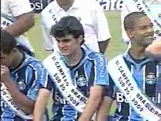 BASE GREMISTA - CAMPEÕES RECEBEM FAIXAS 26.03.2010