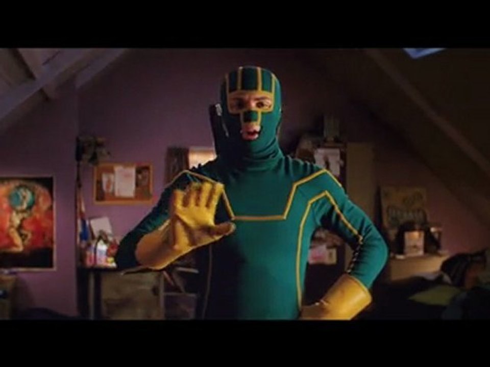Kick-Ass: "Suit Up" Clip