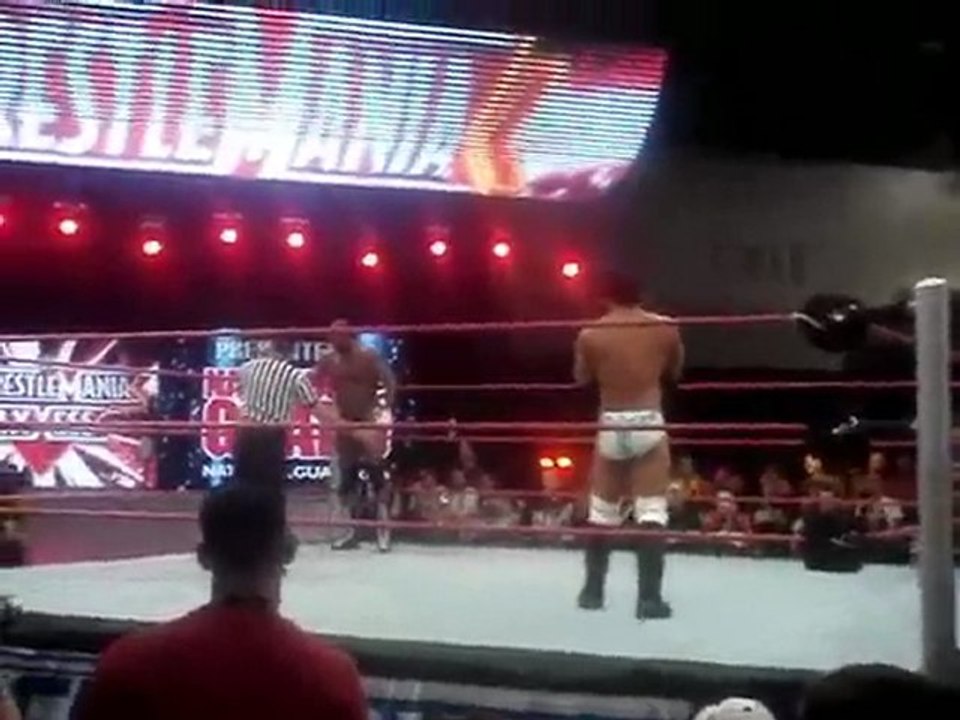 Fann Axxes  Wrestlemania 26 Partie 1_HDTV