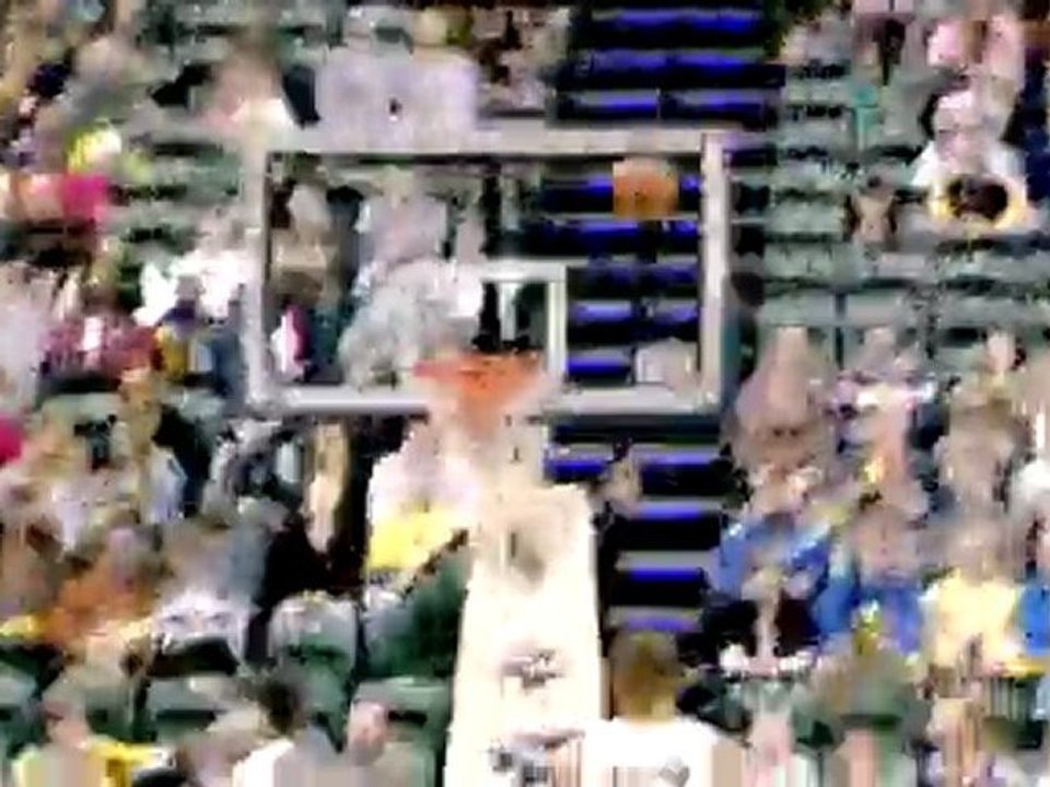 Danny Granger scores an impressive 44 points and grabs eight