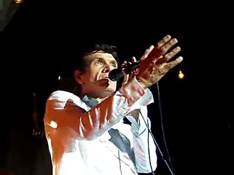 MARC LAVOINE EPERNAY 26 MARS 2010