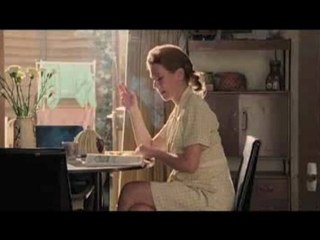 1er clip vidéo pour Cemetery Junction de Stephen Merchant !