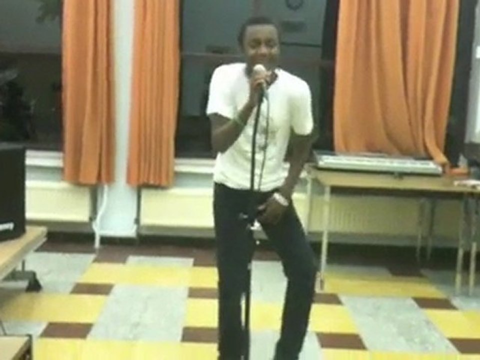 Plusieurs danses vites faites (y)