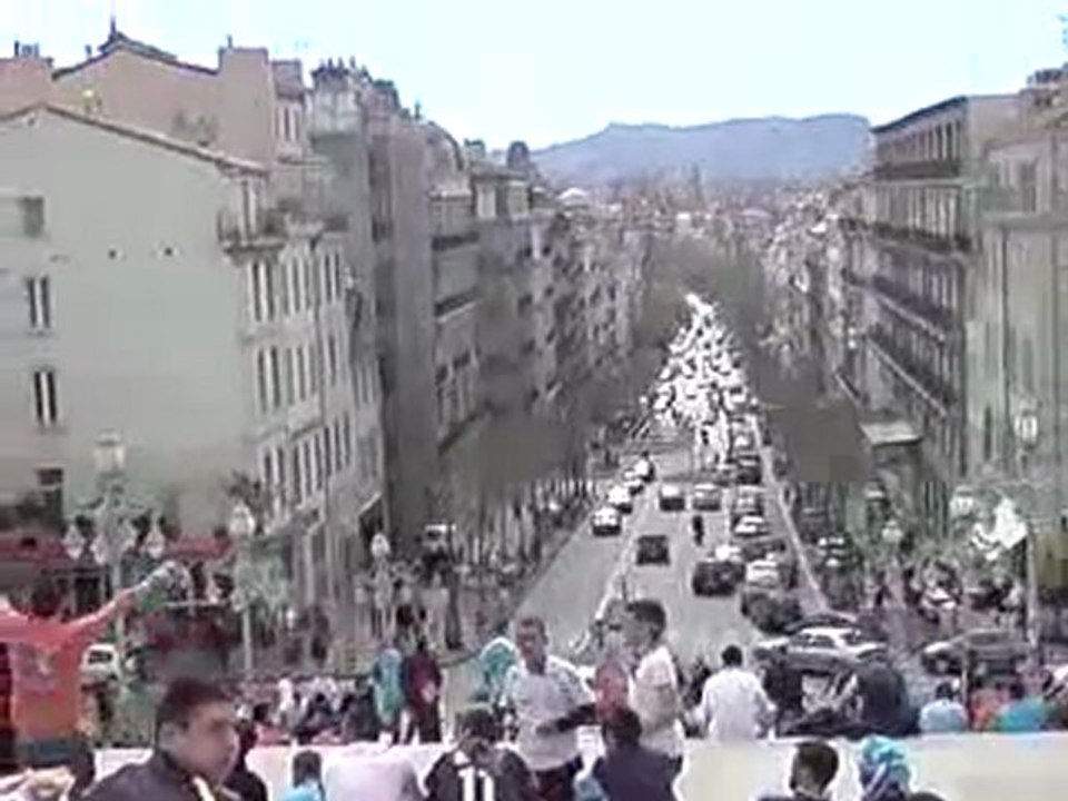 LES MARSEILLAIS MONTENT à paris  POUR ENCULES LES BORDELAIS